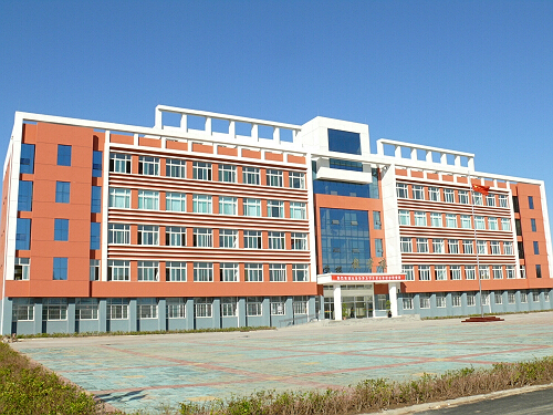 商河縣職業中專